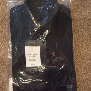 Black button up. Regular fit 14-14.5 32/33 S